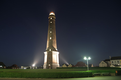 Der neue Leuchtturm bei Nacht